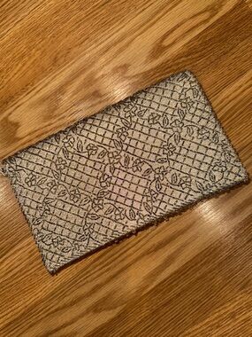 La Regale beaded and gold lamé evening bag‎